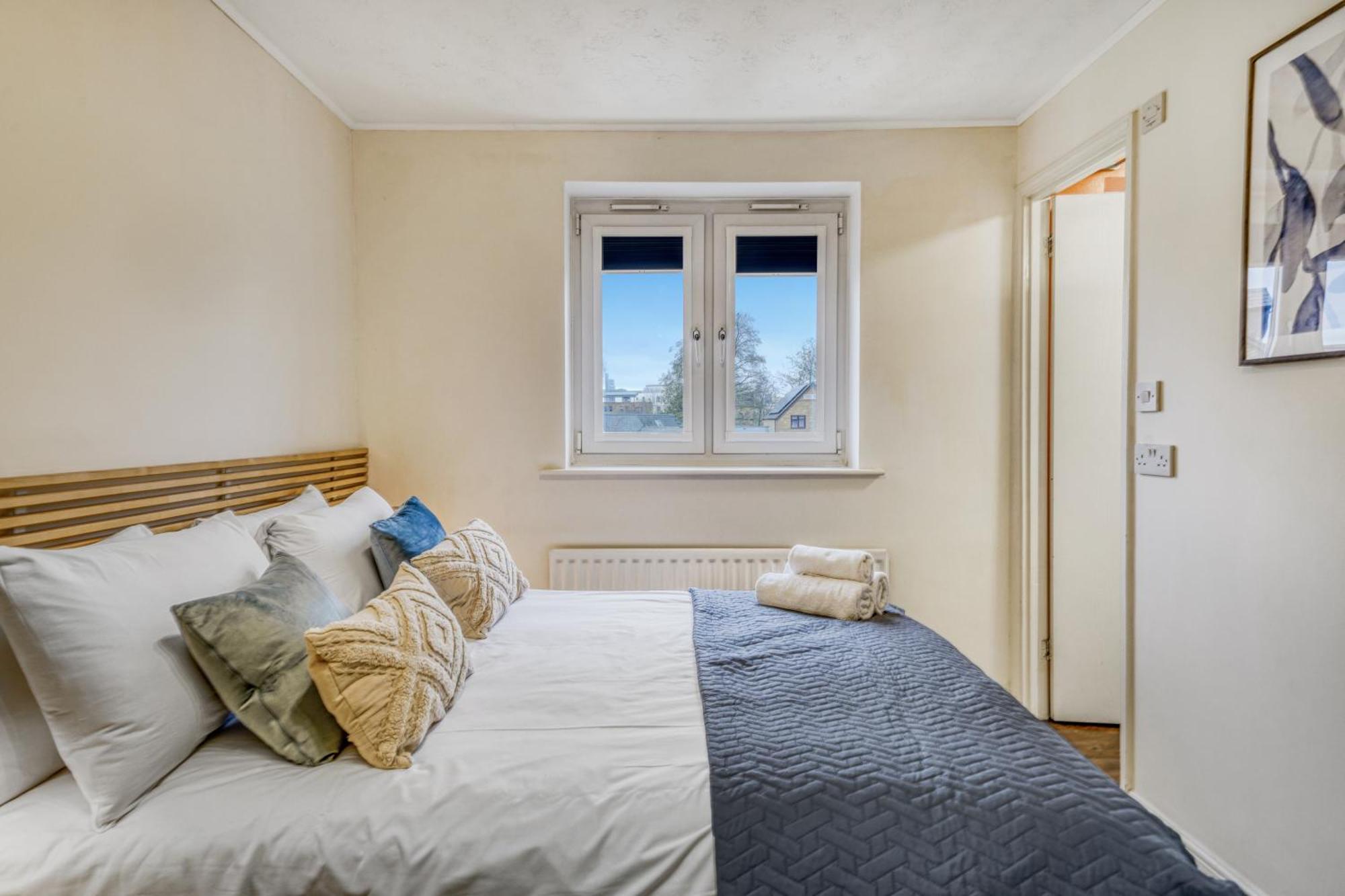 Executive 4 Bedroom Town House In Canada Water Free Wifi & Parking By City Stay Aparts Λονδίνο Εξωτερικό φωτογραφία