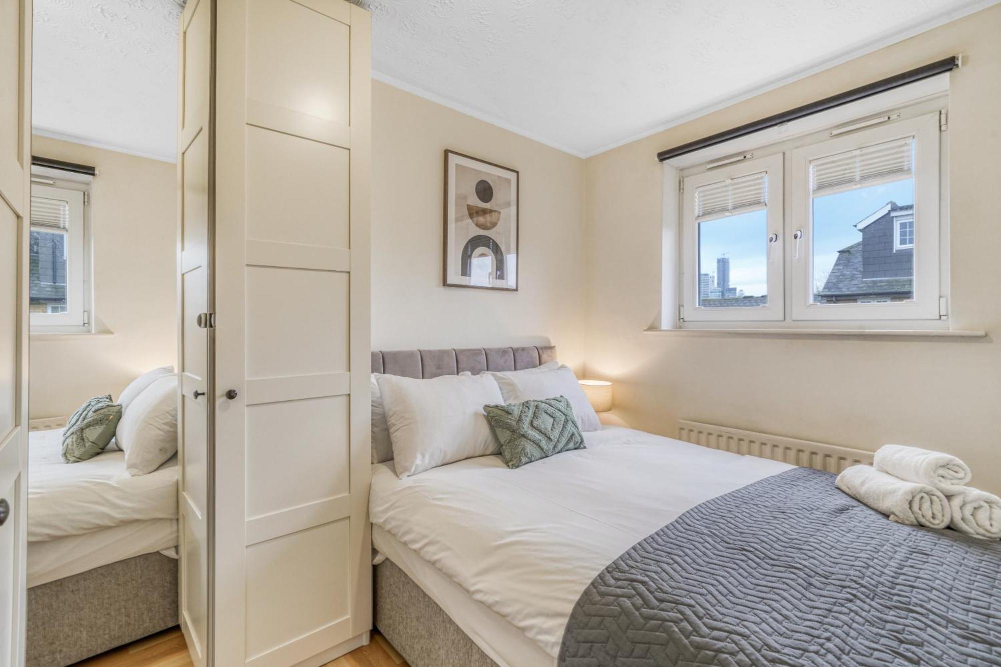 Executive 4 Bedroom Town House In Canada Water Free Wifi & Parking By City Stay Aparts Λονδίνο Εξωτερικό φωτογραφία