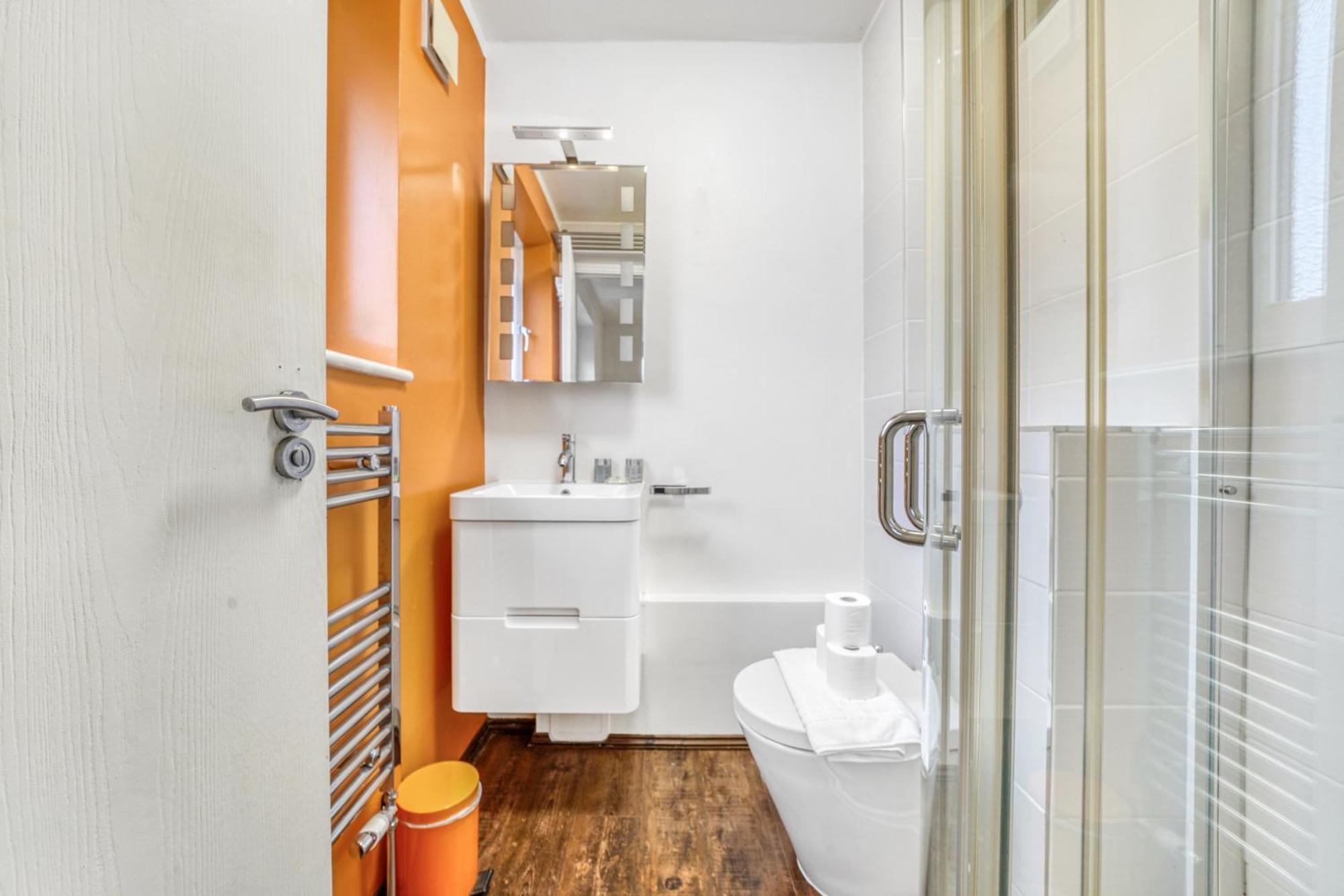 Executive 4 Bedroom Town House In Canada Water Free Wifi & Parking By City Stay Aparts Λονδίνο Εξωτερικό φωτογραφία